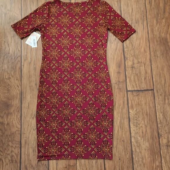 LulaRoe NWT Julia women's small short sleeved dress - Picture 4 of 7